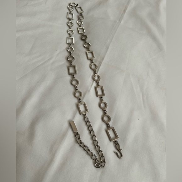 Geometric Link Belt - Picture 4 of 6